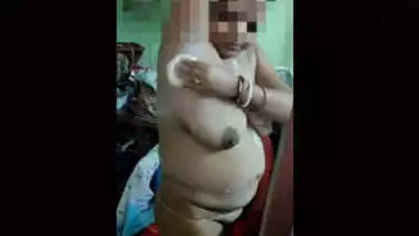 Bengali Boudi Nude Video Record by hubby Part 2