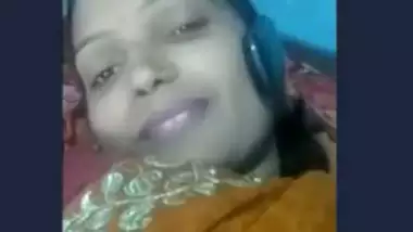 Desi Bhabi on Video Call-1