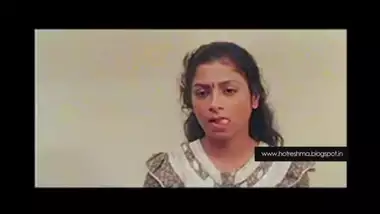 Mallu aunty lesbian sex -...