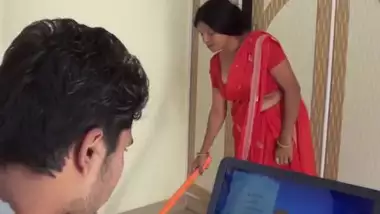 beautiful mallu aged aunty sex with teenage boy