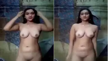 Good-looking Indian sexpot stays naked afore cam with XXX boobs exposed