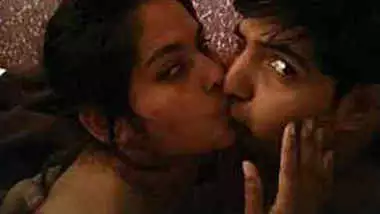 Kissing is a thing that helps XXX Indian couple turn on before sex