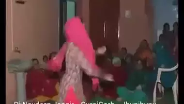 Haryanvi Bhabhi Dancing - Movies. video2porn2