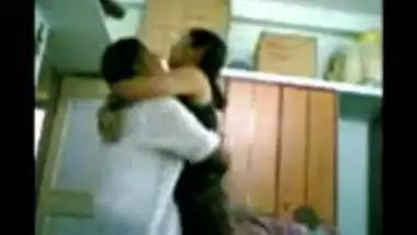 Young Hyderabad couple’s home sex leaked mms