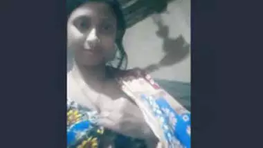 Desi Village Boudi Showing Her Boobs and Pussy