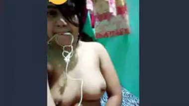 Desi Beautiful Horny Girl Fingering With Audio Update