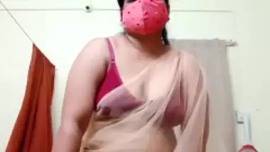 Desi Indian married unsatisfied bhabhi