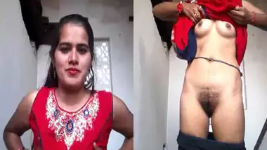 Hot Indian village Bhabhi selfie nude solo show