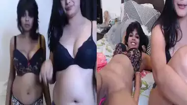 Sexy Bhabhi cam show with her daughter