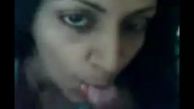 Desi Hyderabad village babe sucks her lover off