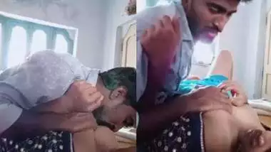 Marathi wife getting her boobs sucked by colleague