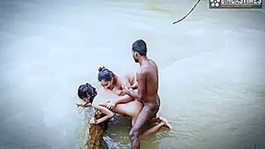 Three Bestfriends Fuck By The River Side