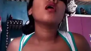 Hot Bhojpuri boob show solo selfie clip