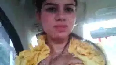 Punjabi big boobs show of a glamorous girlfriend in a car