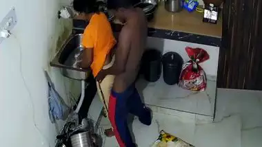 Indian aunty in yellow saree fuck! Horny lovers hidden sex in kitchen