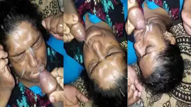 Indian widow cum facial MMS episode