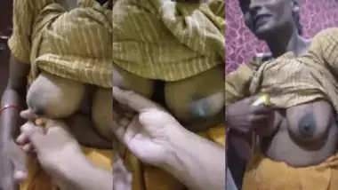 गाँव की चाची के बूब्स मसले भतीजे ने और वीडियो बनाया