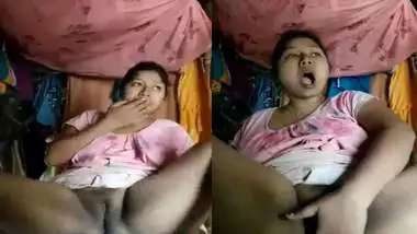 Super horny Bangla girl fingering pussy