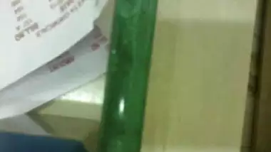 चमकती सैक्स किया मेरा भारतीय नौकरानी