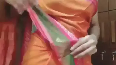 Bangladeshi Beautiful SEXY Girl Nudes