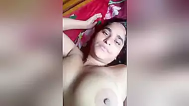 Today Exclusive- Desi Village Bhabhi Recrd Her Nude Video Part 17