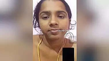 Today Exclusive- Famous Tamil Girl Maya Showing Her Boobs And Pussy On Video Call Part 1