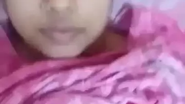 Desi wife boobs show