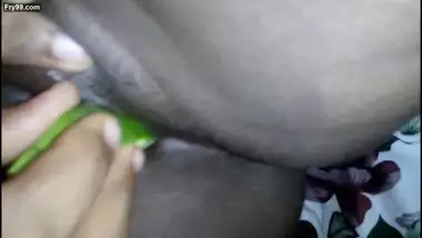 Desi Girl PUTTING MANGO INTO PUSSSY!!!