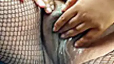 Desi Aunty - Indian Bbw Almost Got Caught Fingering Herself In Front Of Walmart