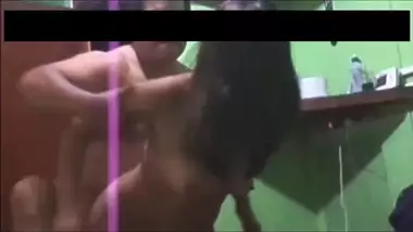 Very Beautiful Tamil bhabhi fucking hard and...