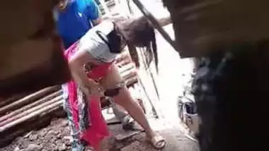 Desi lover secretly captured during outdoor fucking