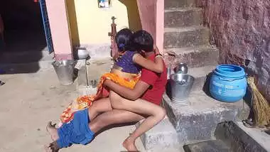 Indian neighborh bhabhi outdoor blowjob porn video