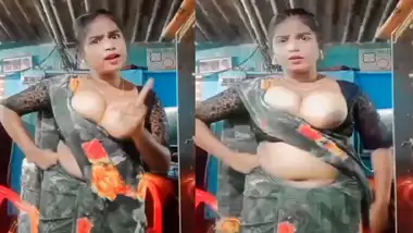 South Indian big boobs wife topless viral video