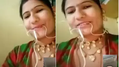 Rajasthani sex village aunty showing nude body