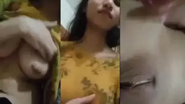 Hot 18 yr old girl records her naked MMS in Kerala sex