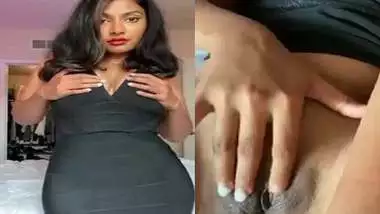 NRI secretary desi fingering viral video for boss