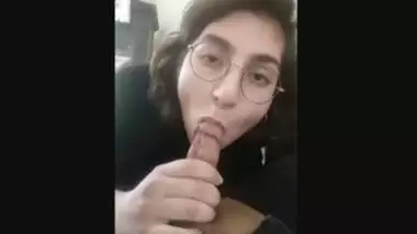 Indian Teen Girl Giving a Deepthroat to Her Lover Boy