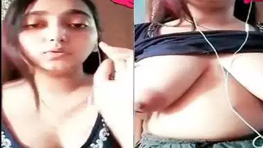 Bangladeshi girl Sadia pressing long and big boobs