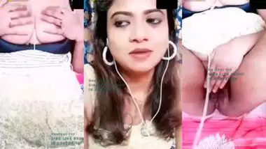 Nude desi lady tempts the man during a video call sex